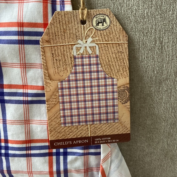 Kids Apron - Picture 2 of 4